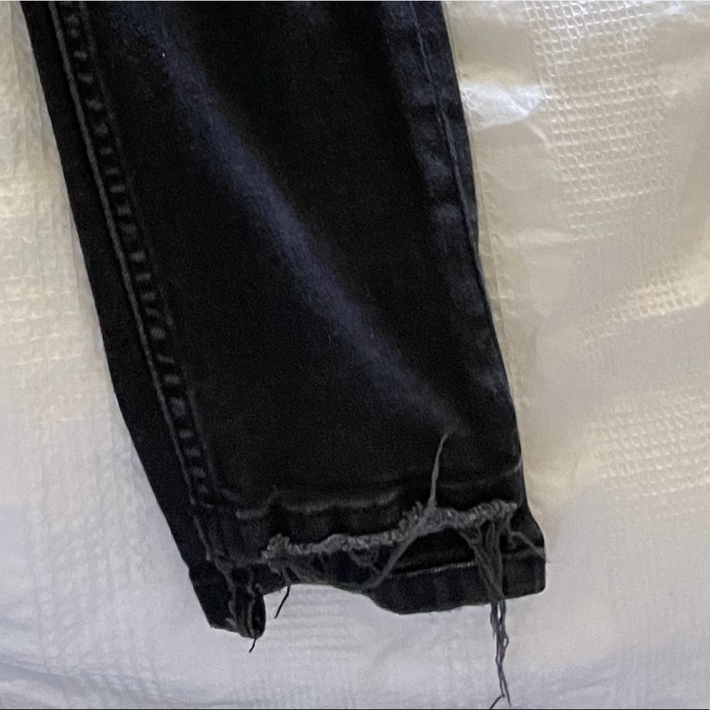 Distressed Jeans - Picture 3 of 3